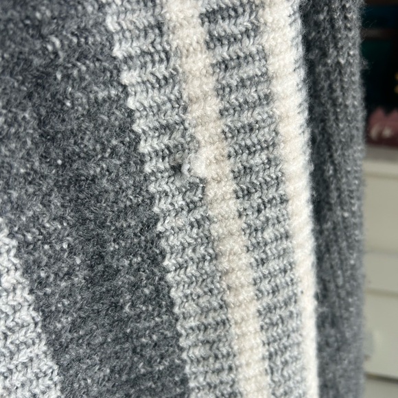 Zara Knit Gray and White Striped Cardigan W Bell Sleeves Small - Picture 11 of 16